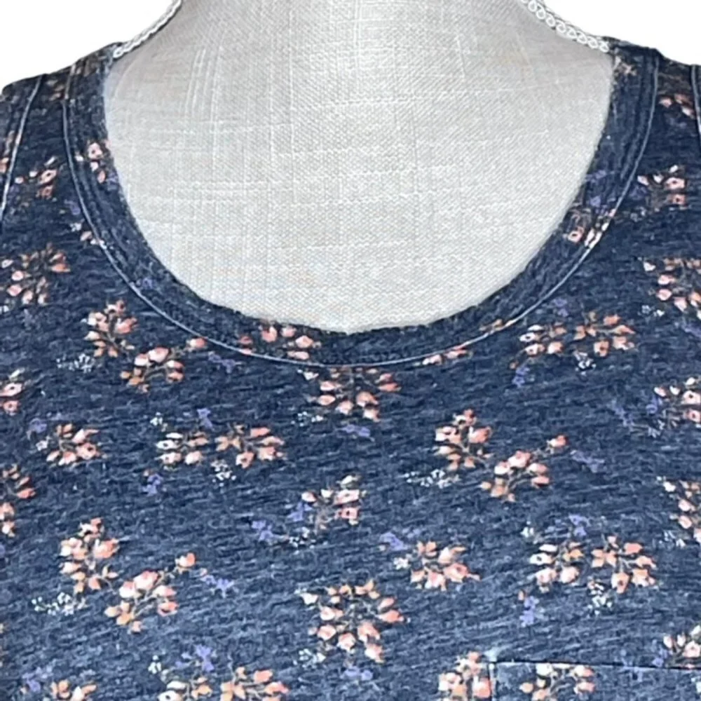 AMERICAN EAGLE Blue Floral Tank Top - Size Medium - Picture 3 of 5